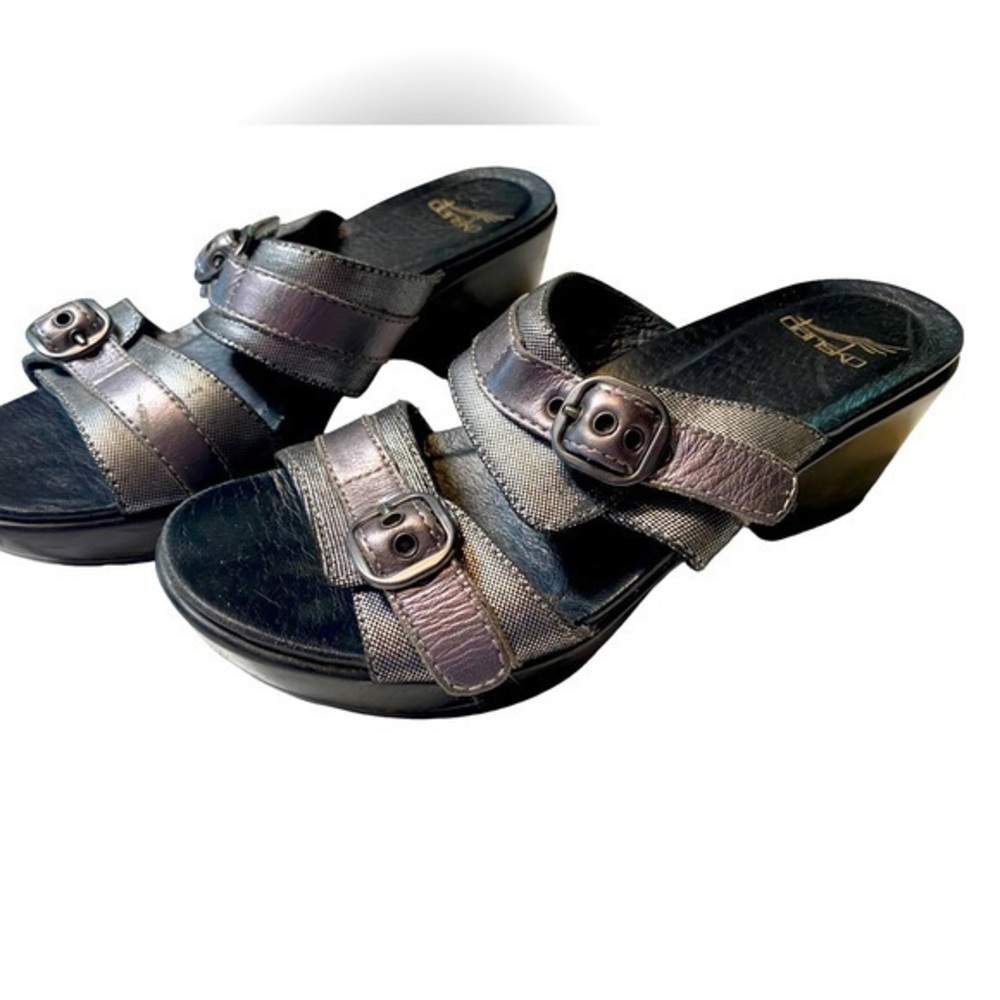 DANSKO women’s Jessie Metallic Pewter Buckle Wedges Sandals EU 27 US 6.5